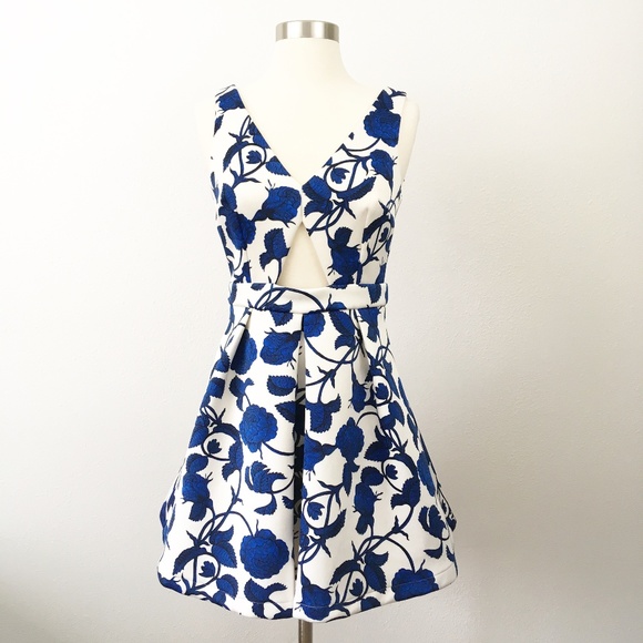 Topshop White Scuba Sleeveless Dress with Cut Out Detail